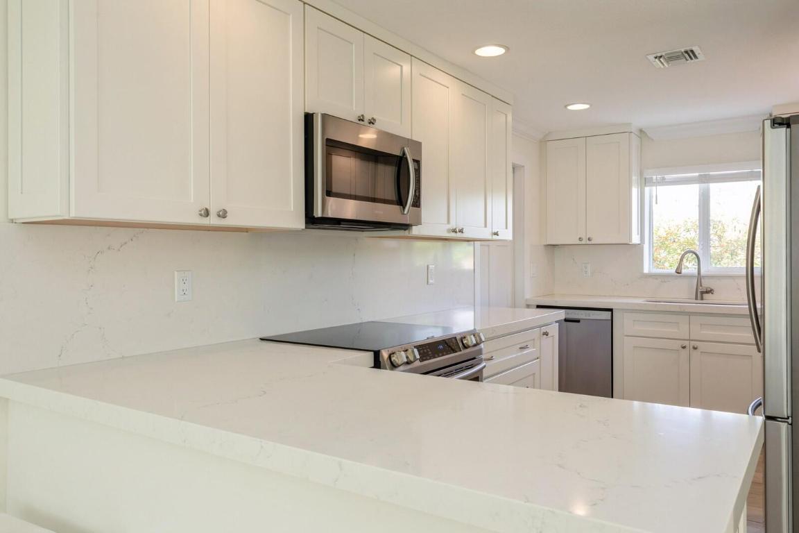 1615 Venus Jupiter, FL 33469