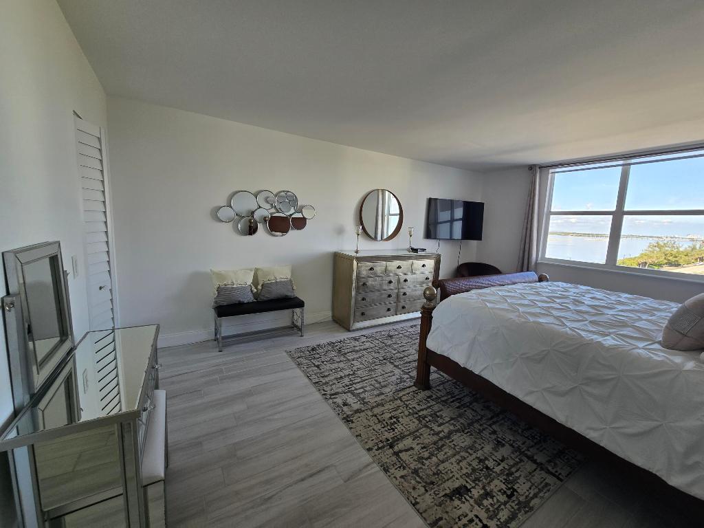 3450 S Ocean #6230 Palm Beach, FL 33480