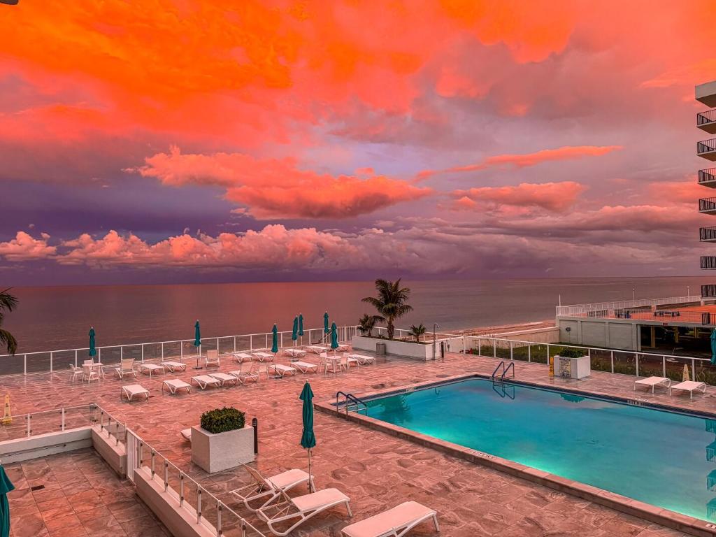 3450 S Ocean #6230 Palm Beach, FL 33480