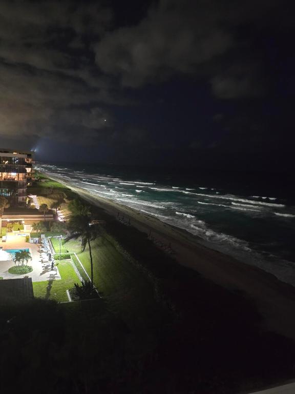 3450 S Ocean #6230 Palm Beach, FL 33480