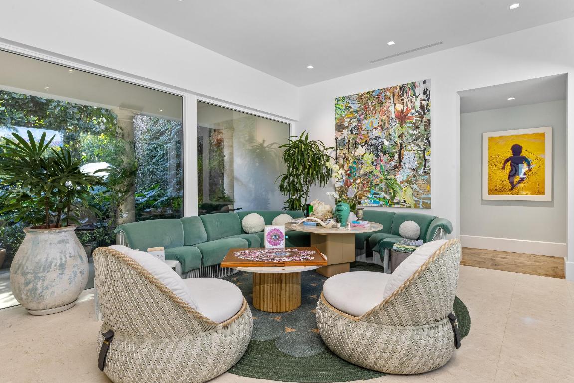 680 S Ocean Palm Beach, FL 33480