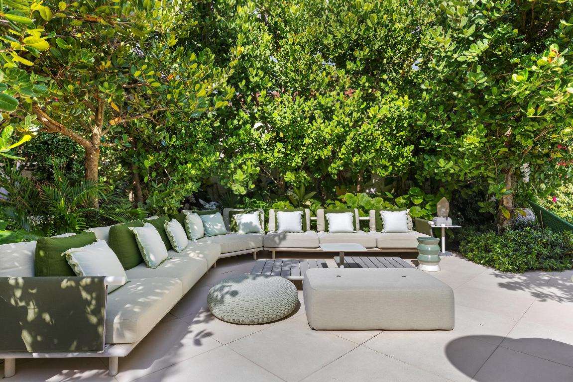 680 S Ocean Palm Beach, FL 33480