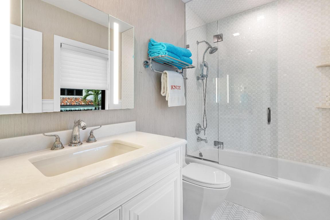 680 S Ocean Palm Beach, FL 33480