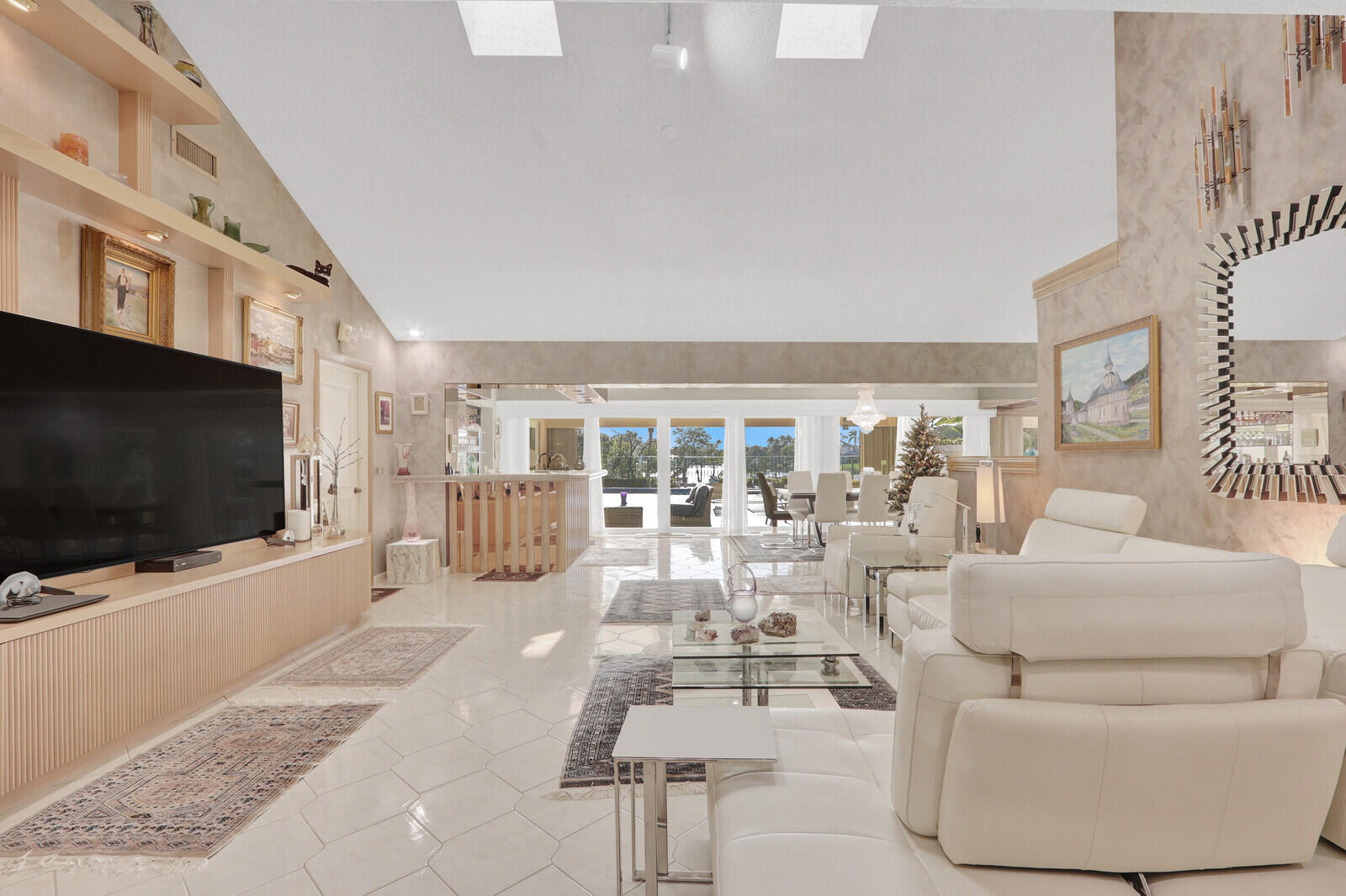 352 River Edge Jupiter, FL 33477