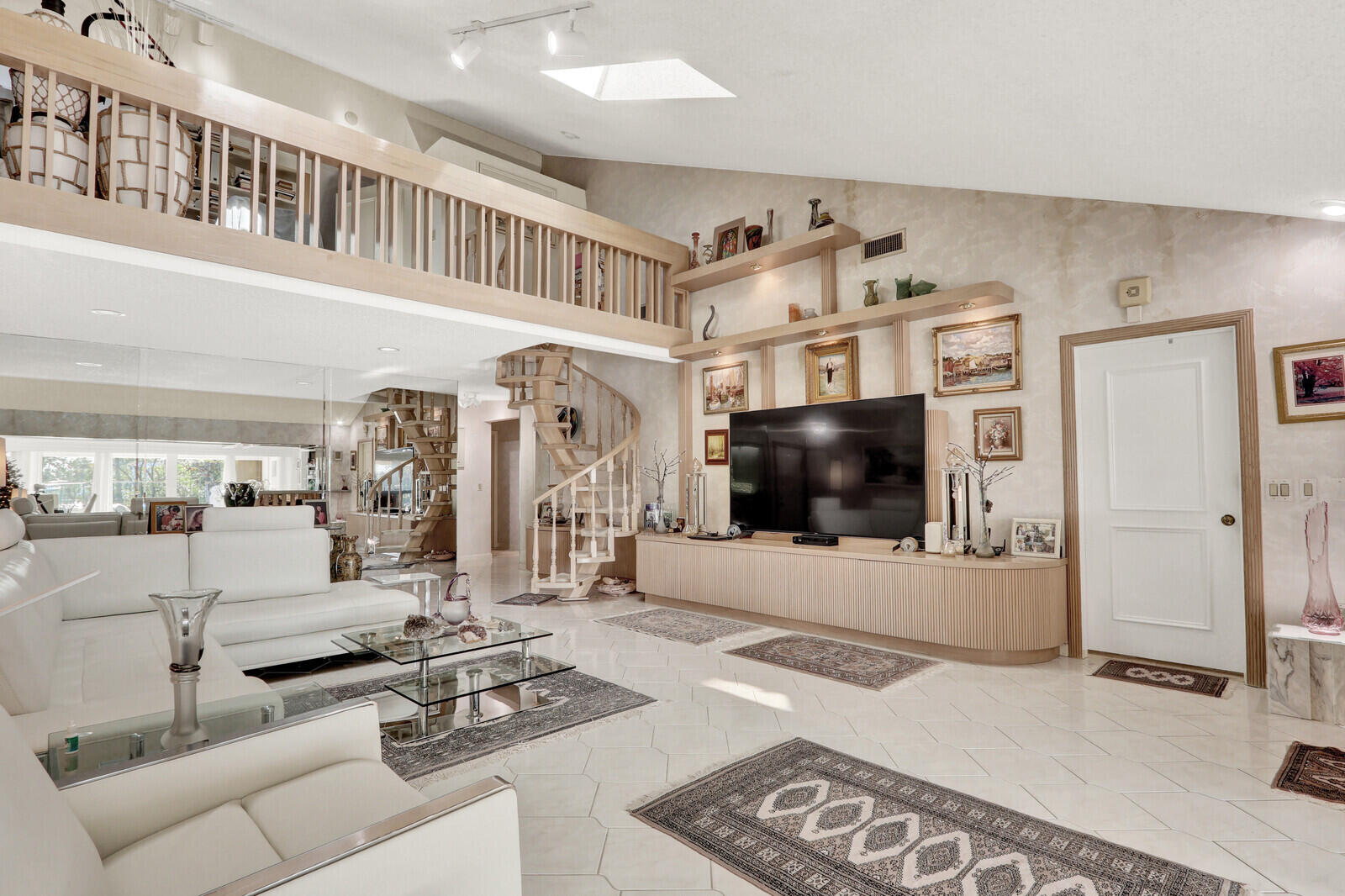 352 River Edge Jupiter, FL 33477