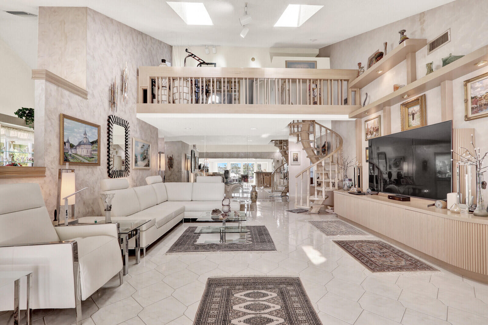 352 River Edge Jupiter, FL 33477