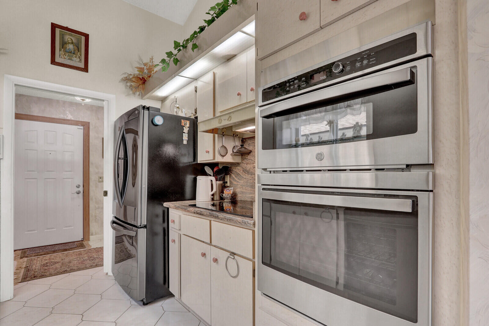 352 River Edge Jupiter, FL 33477