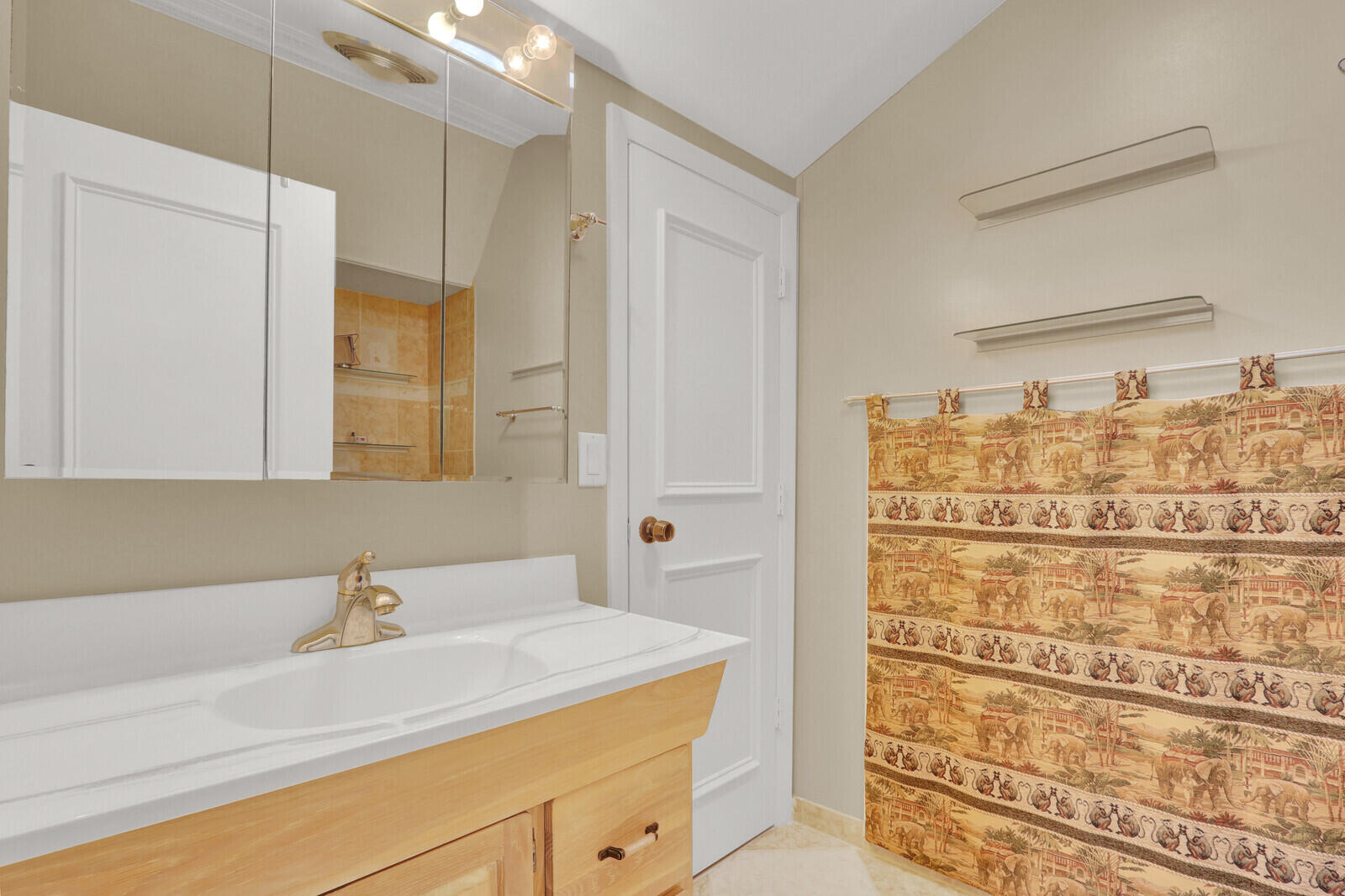 352 River Edge Jupiter, FL 33477