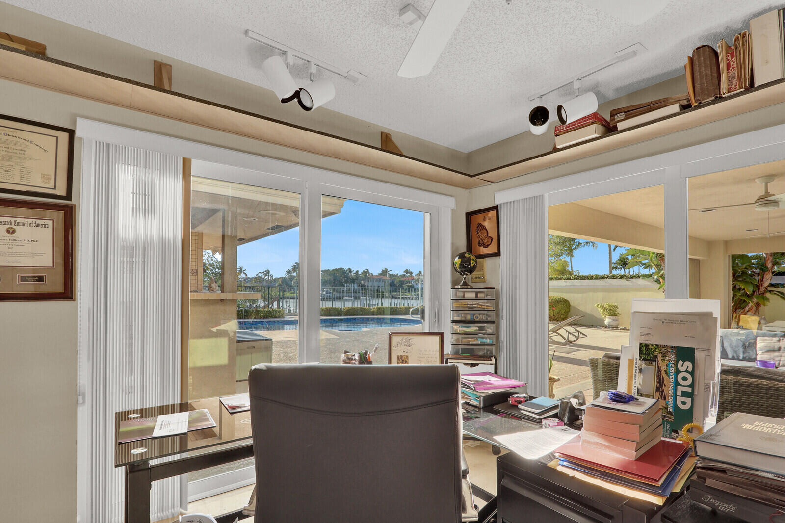 352 River Edge Jupiter, FL 33477