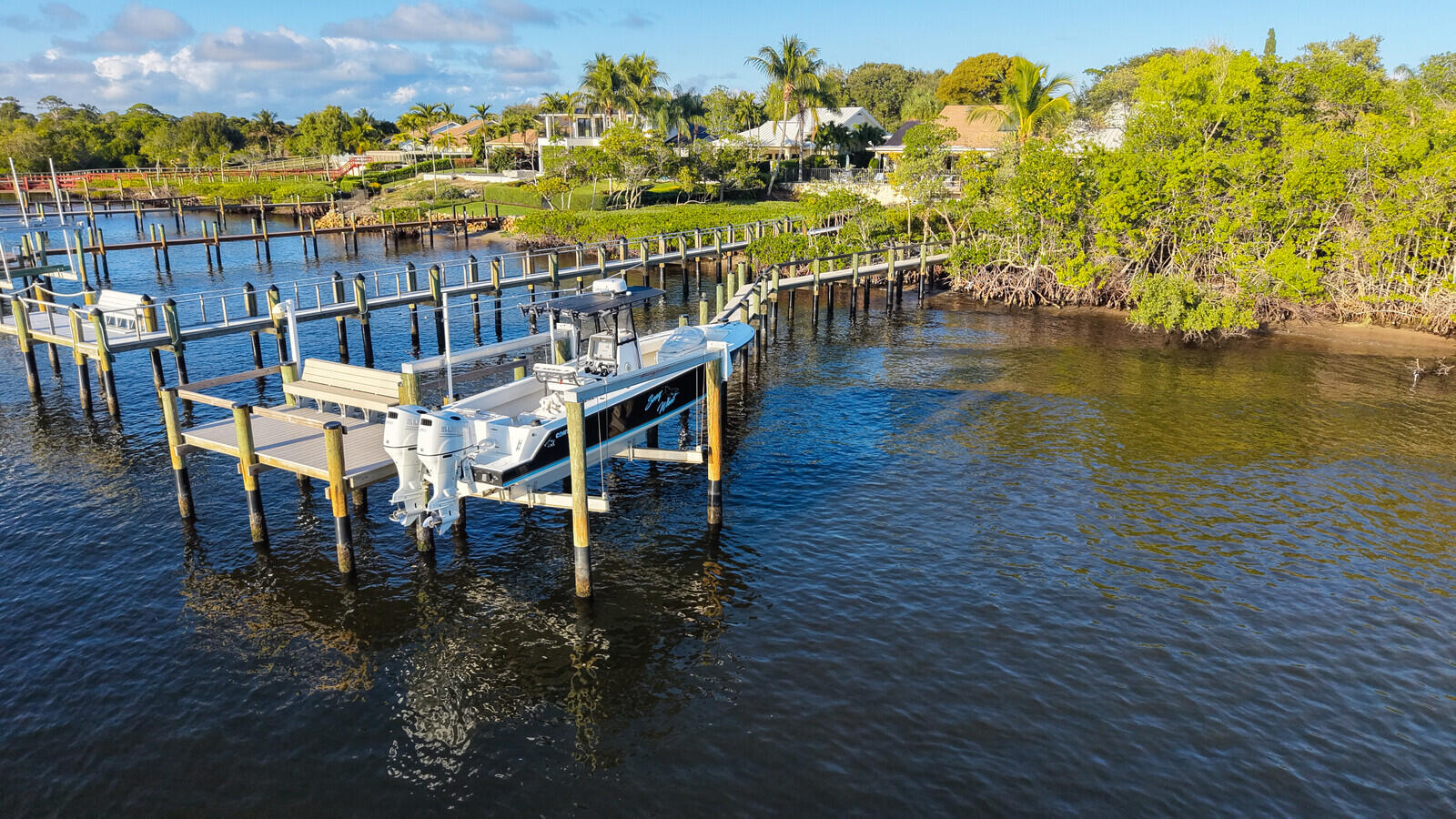 352 River Edge Jupiter, FL 33477
