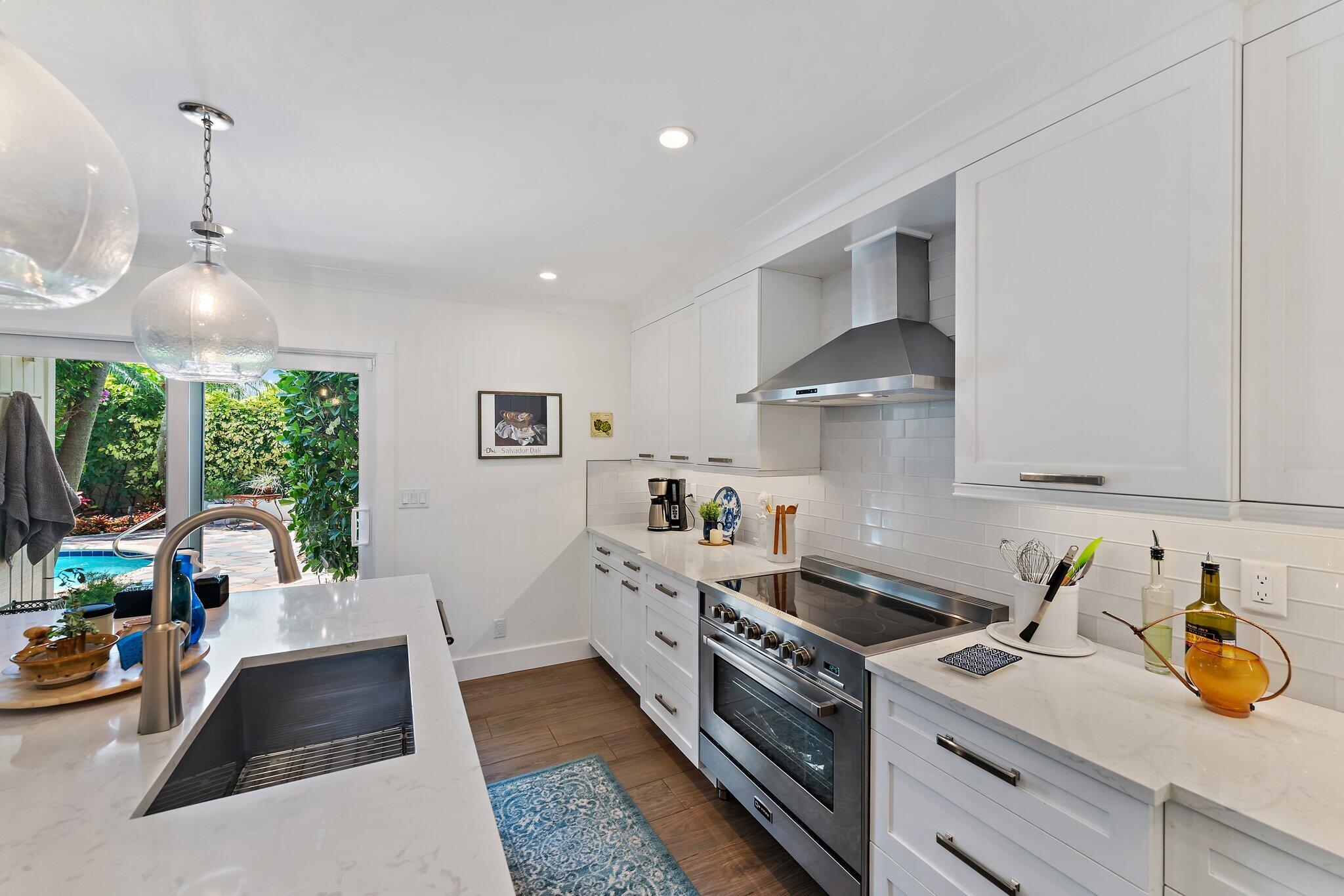 105 Albacore Jupiter, FL 33477