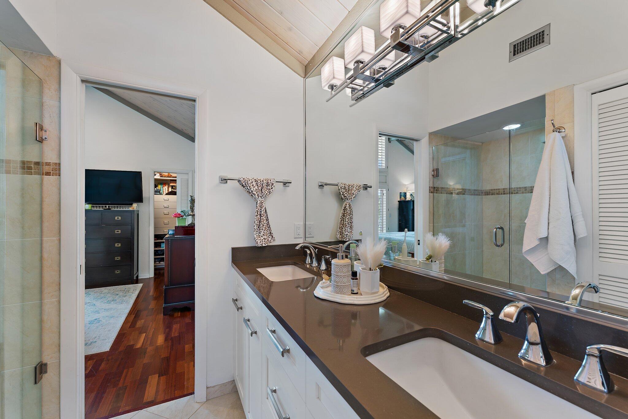 105 Albacore Jupiter, FL 33477