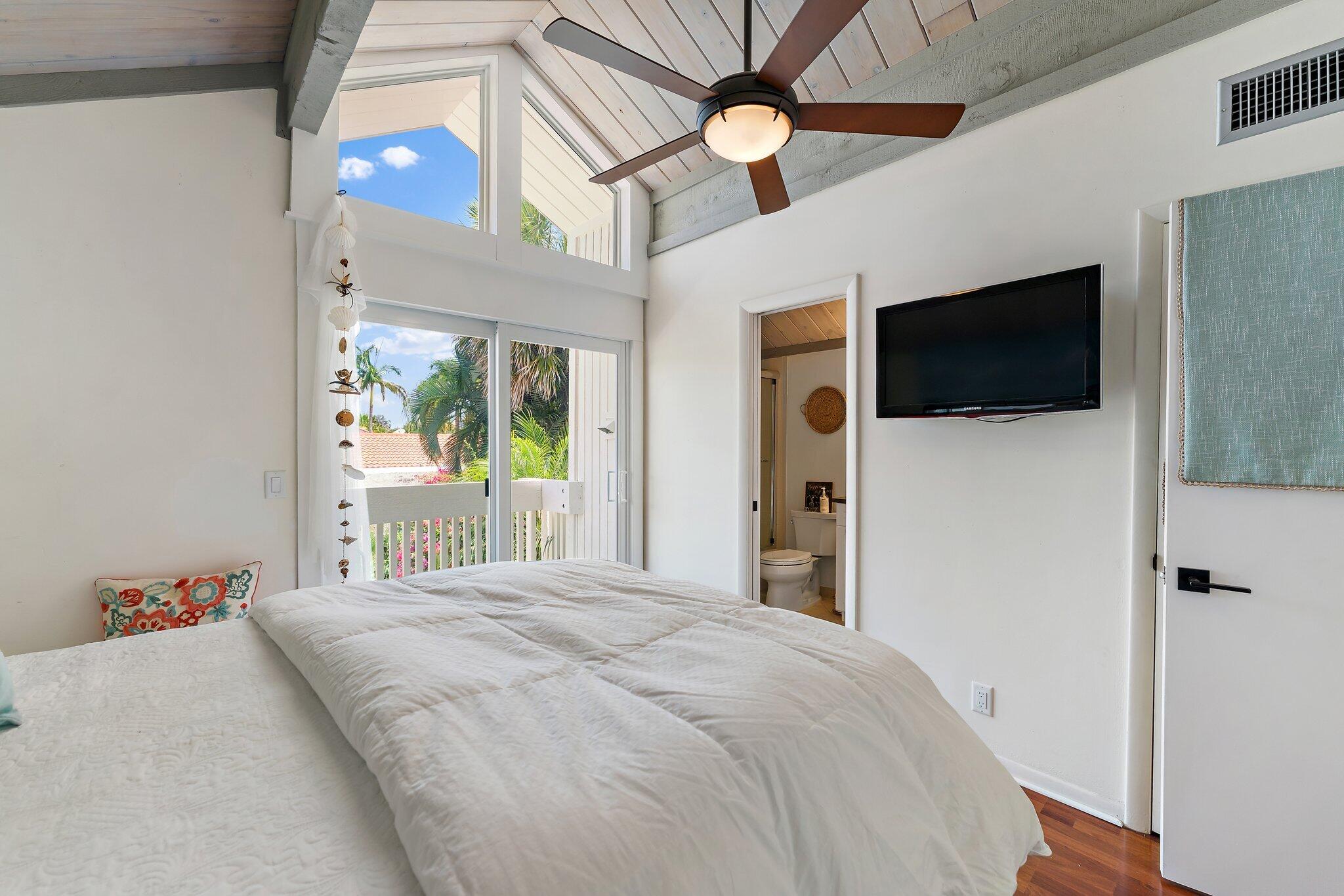 105 Albacore Jupiter, FL 33477