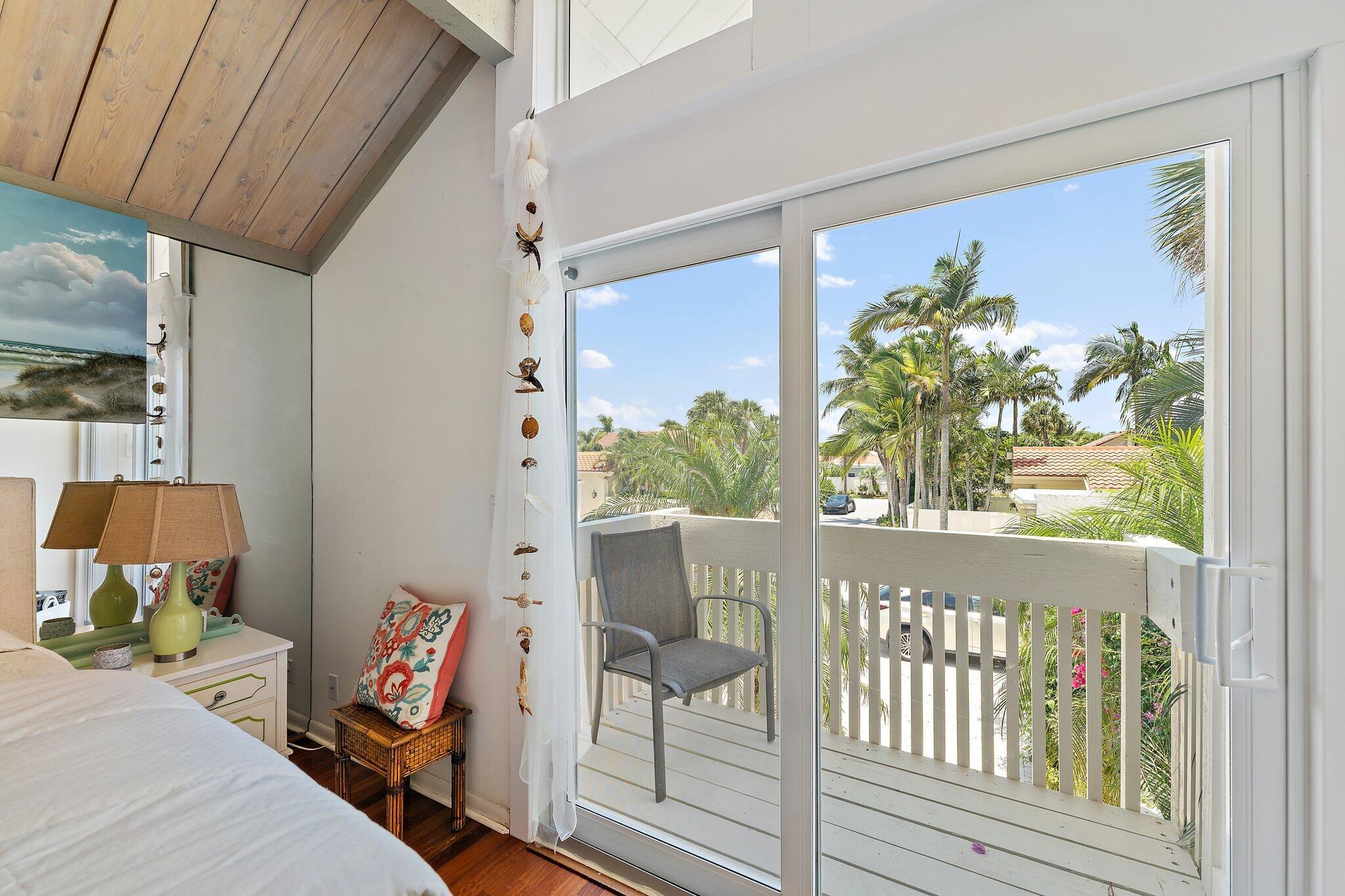 105 Albacore Jupiter, FL 33477