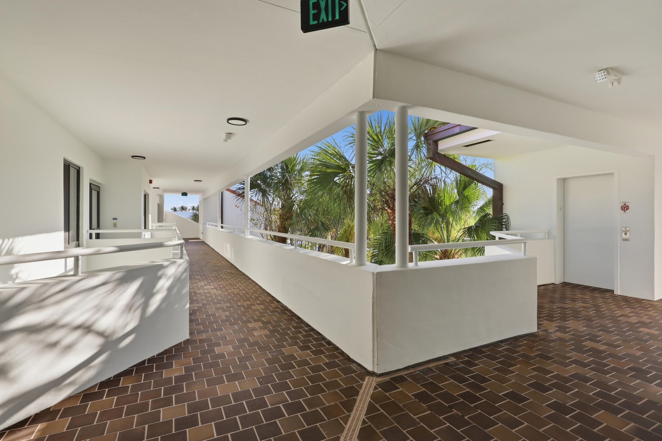 200 Waterway #307 Tequesta, FL 33469