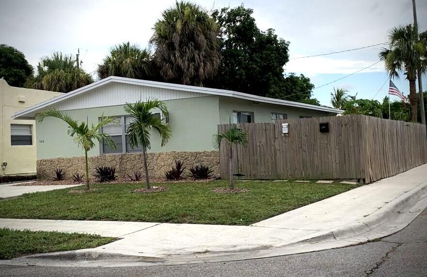 528-530 Mayflower #528-530