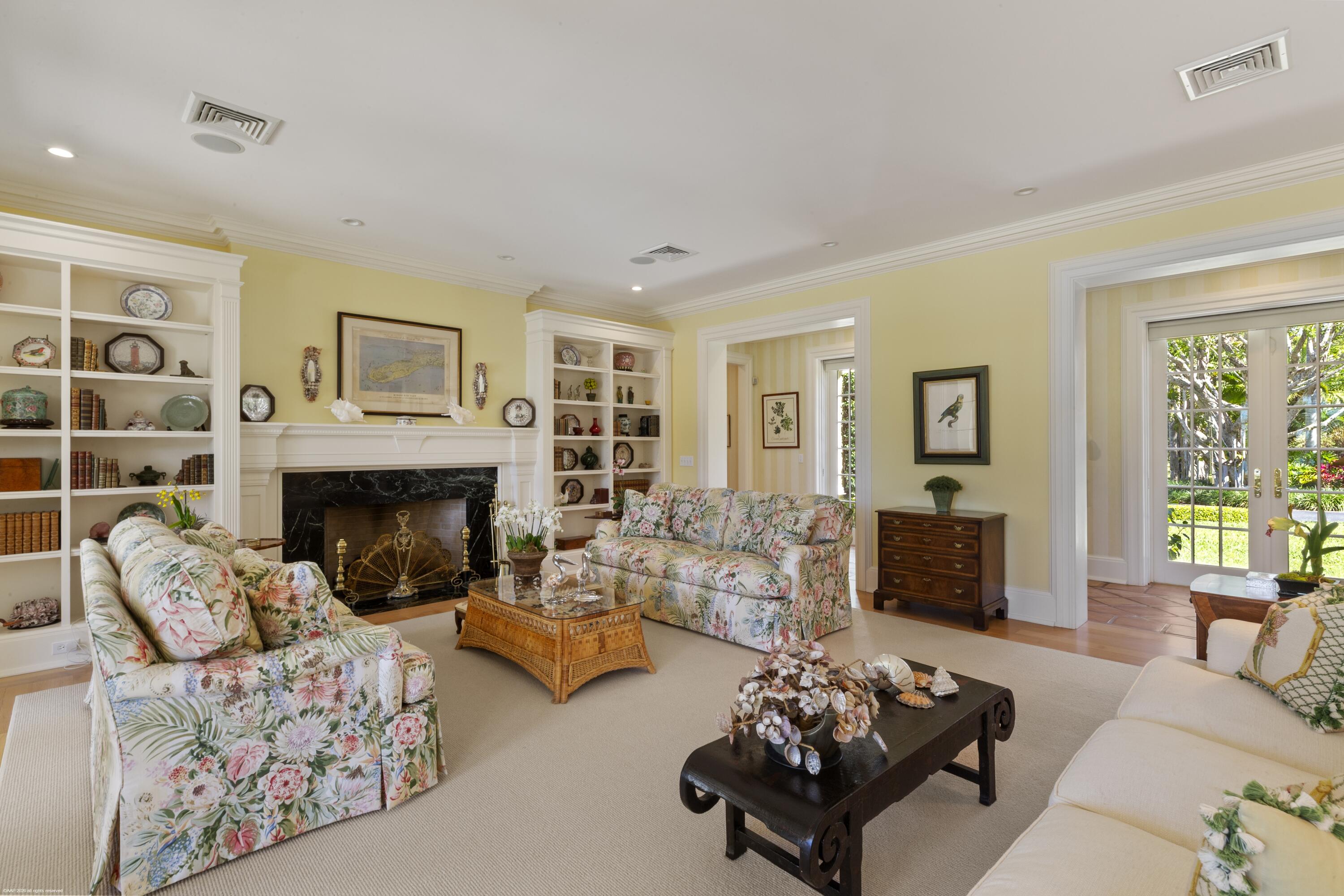 228 S Beach Jupiter Island, FL 33455