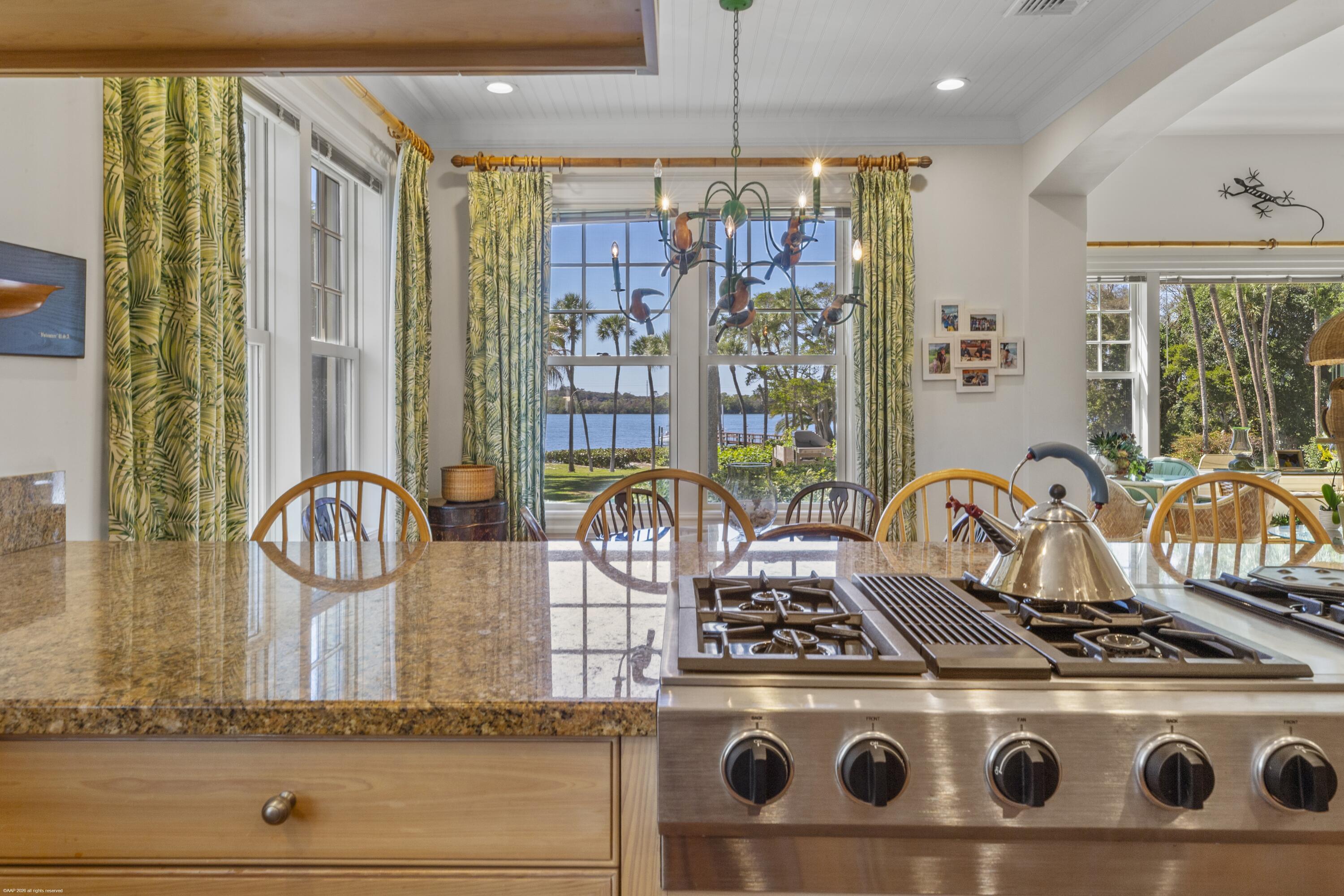 228 S Beach Jupiter Island, FL 33455