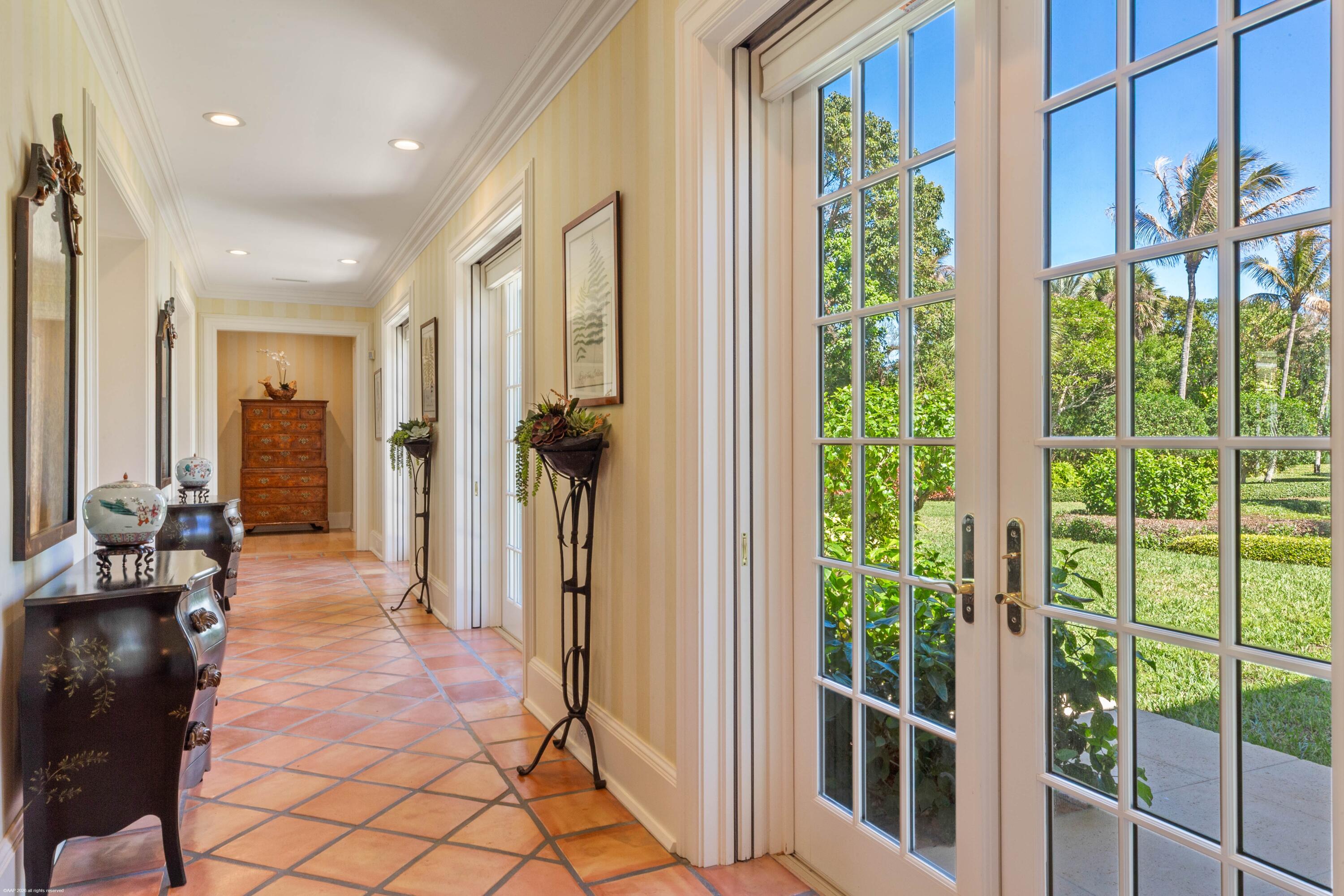 228 S Beach Jupiter Island, FL 33455