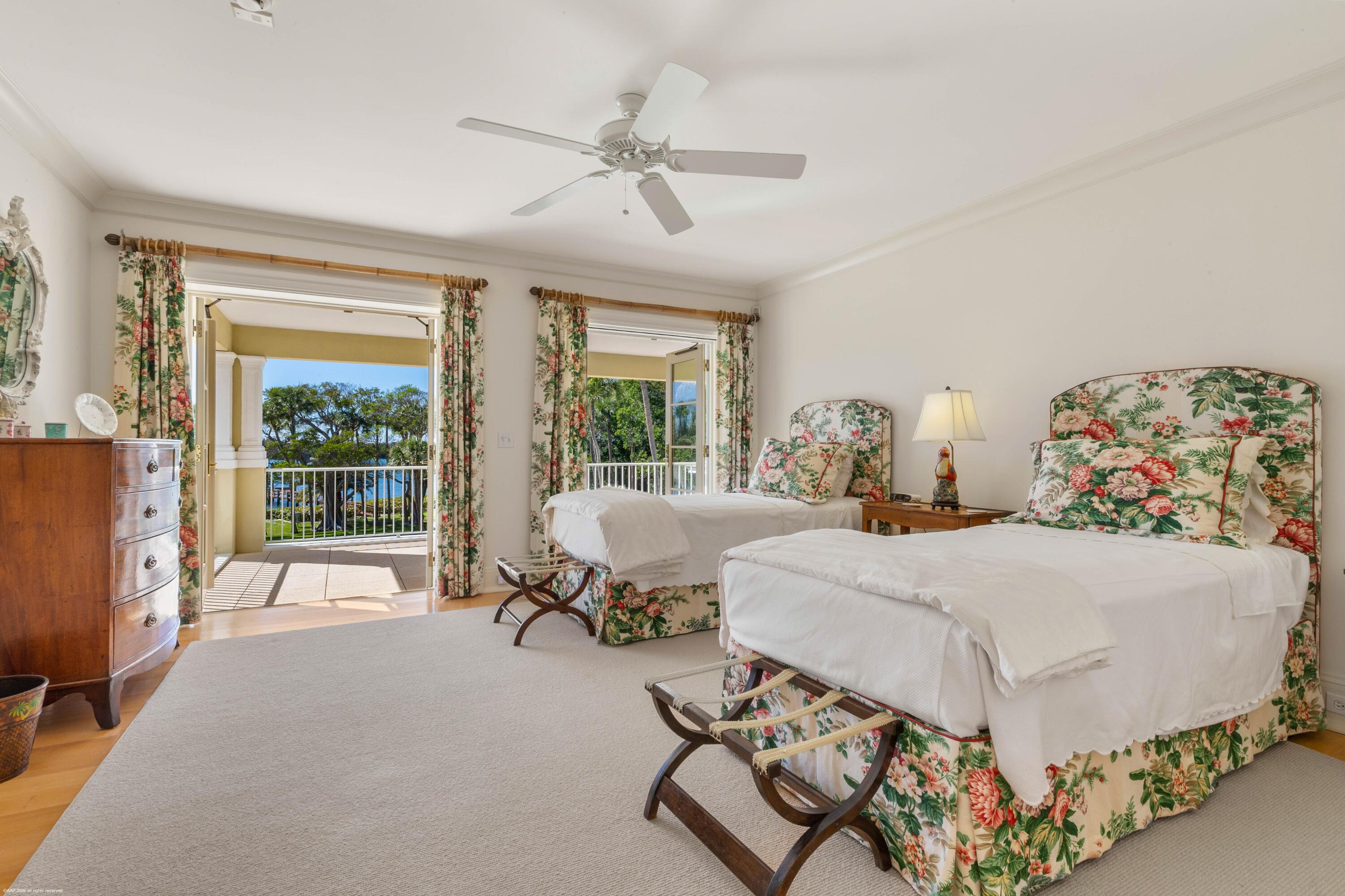 228 S Beach Jupiter Island, FL 33455