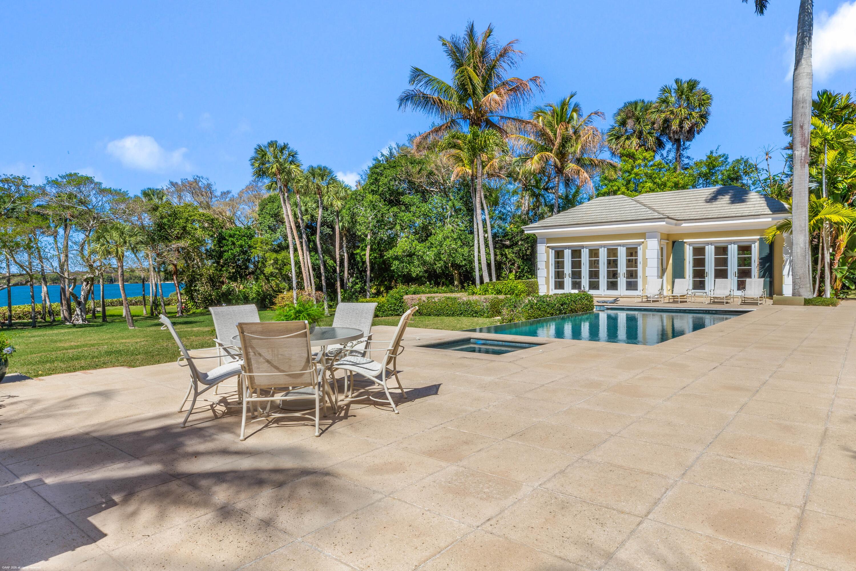 228 S Beach Jupiter Island, FL 33455