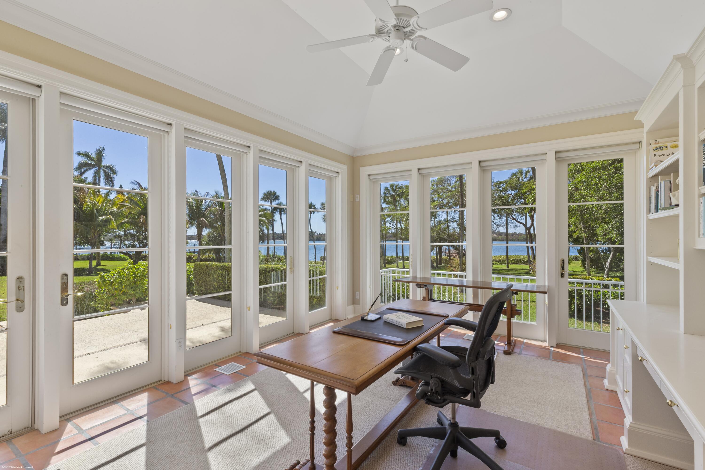 228 S Beach Jupiter Island, FL 33455