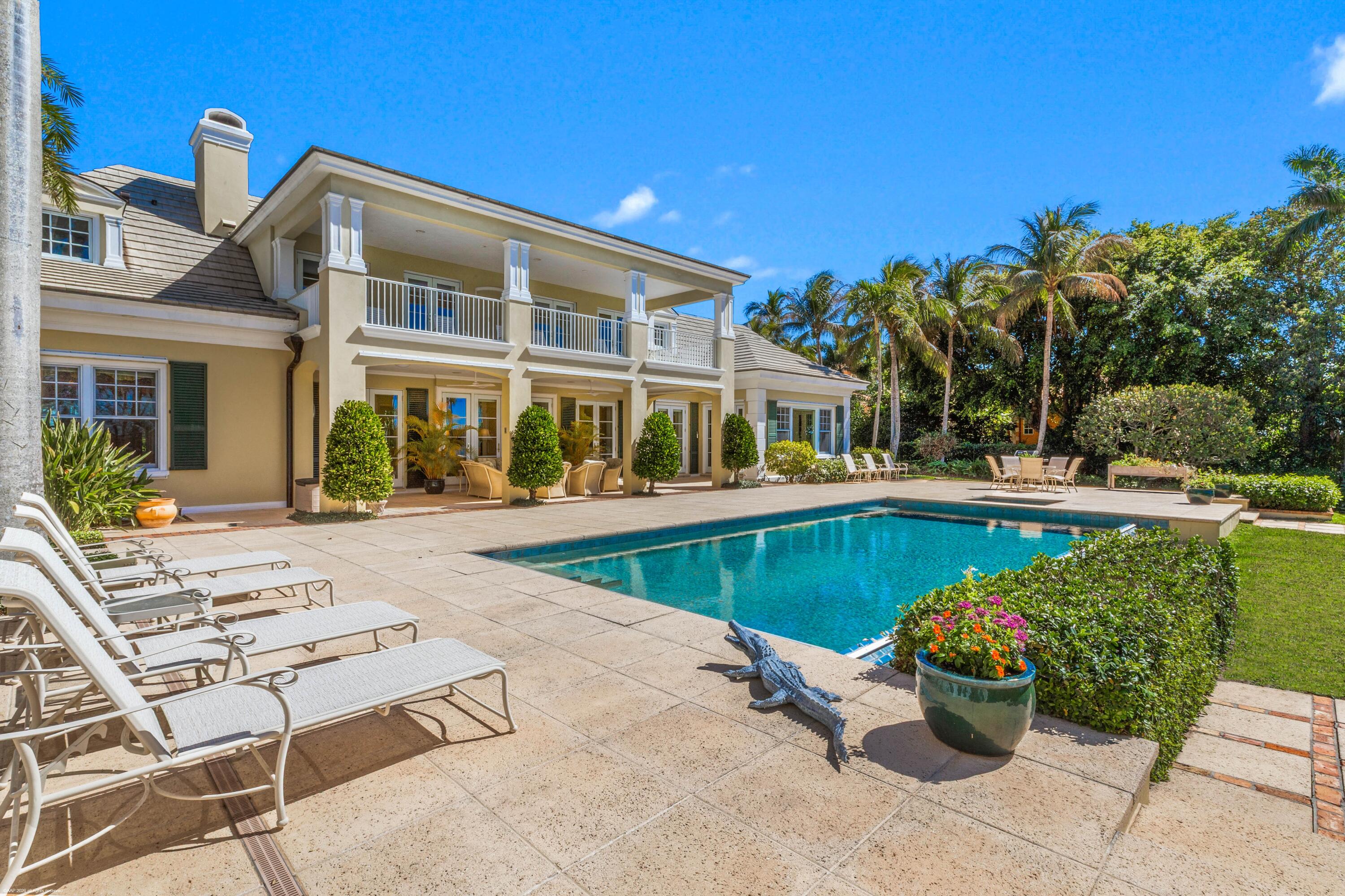 228 S Beach Jupiter Island, FL 33455