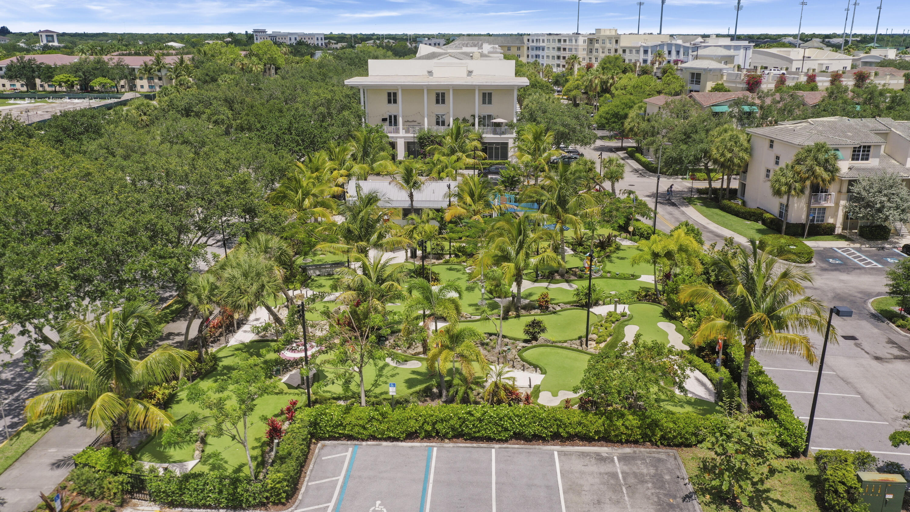 4273 E Main Jupiter, FL 33458