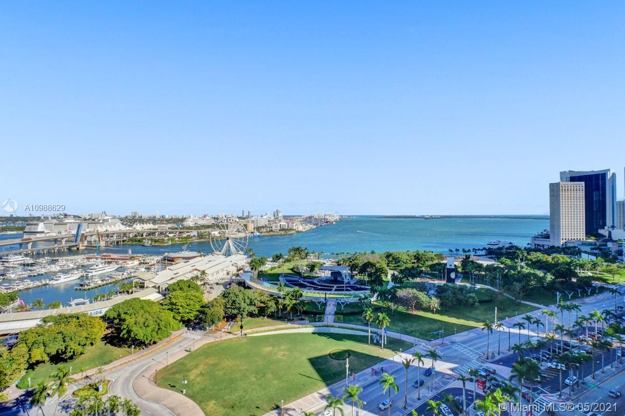244 Biscayne Blvd #1902