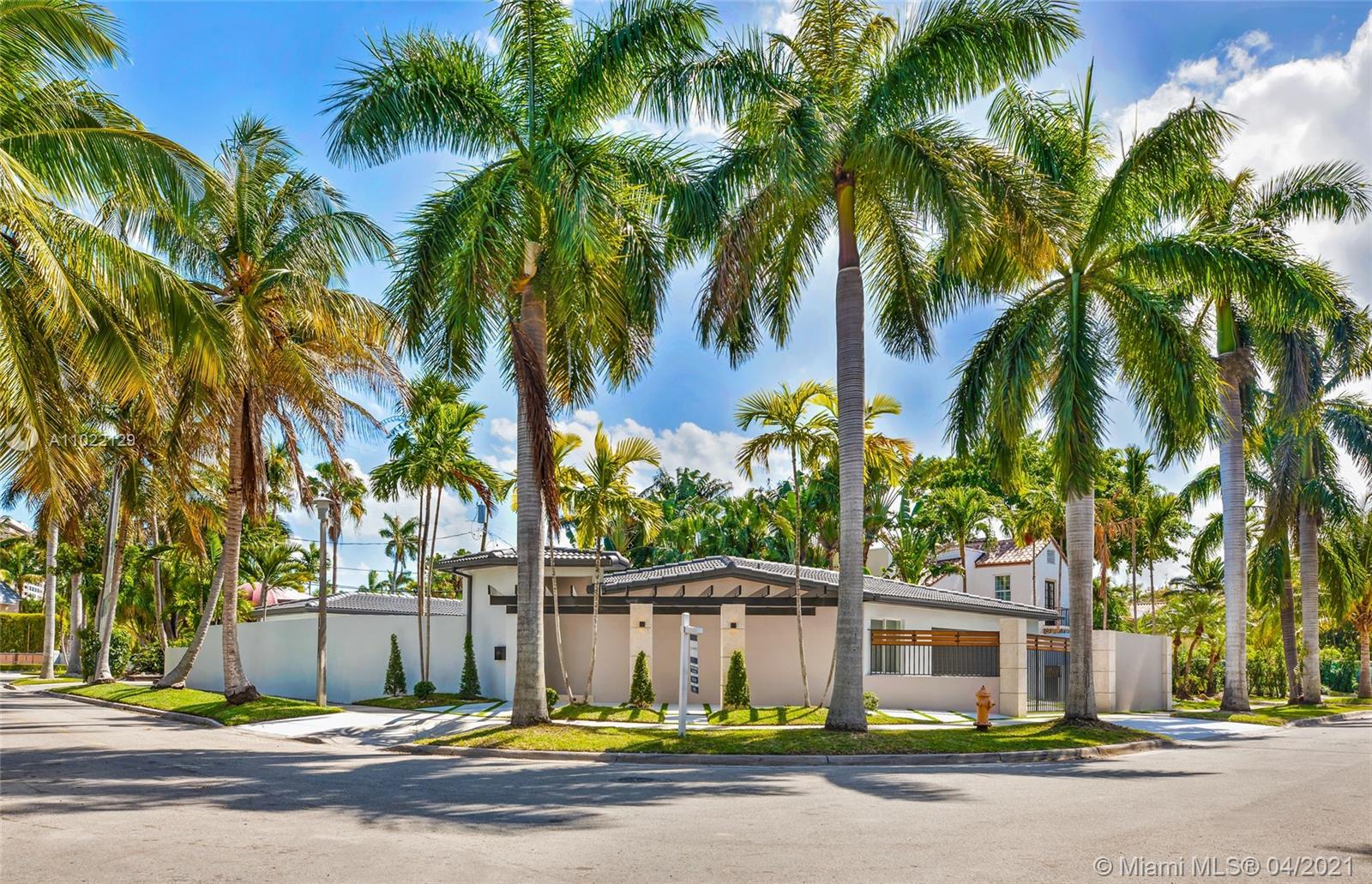 1721 S Bayshore Ln Miami, FL 33133