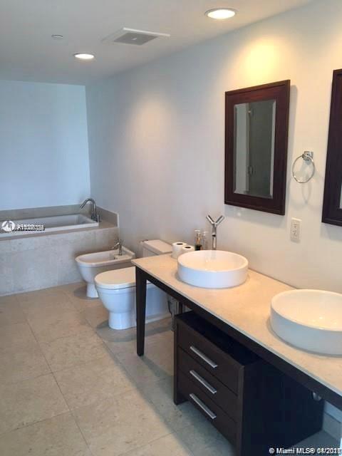 495 Brickell Ave #3602 Miami, FL 33131