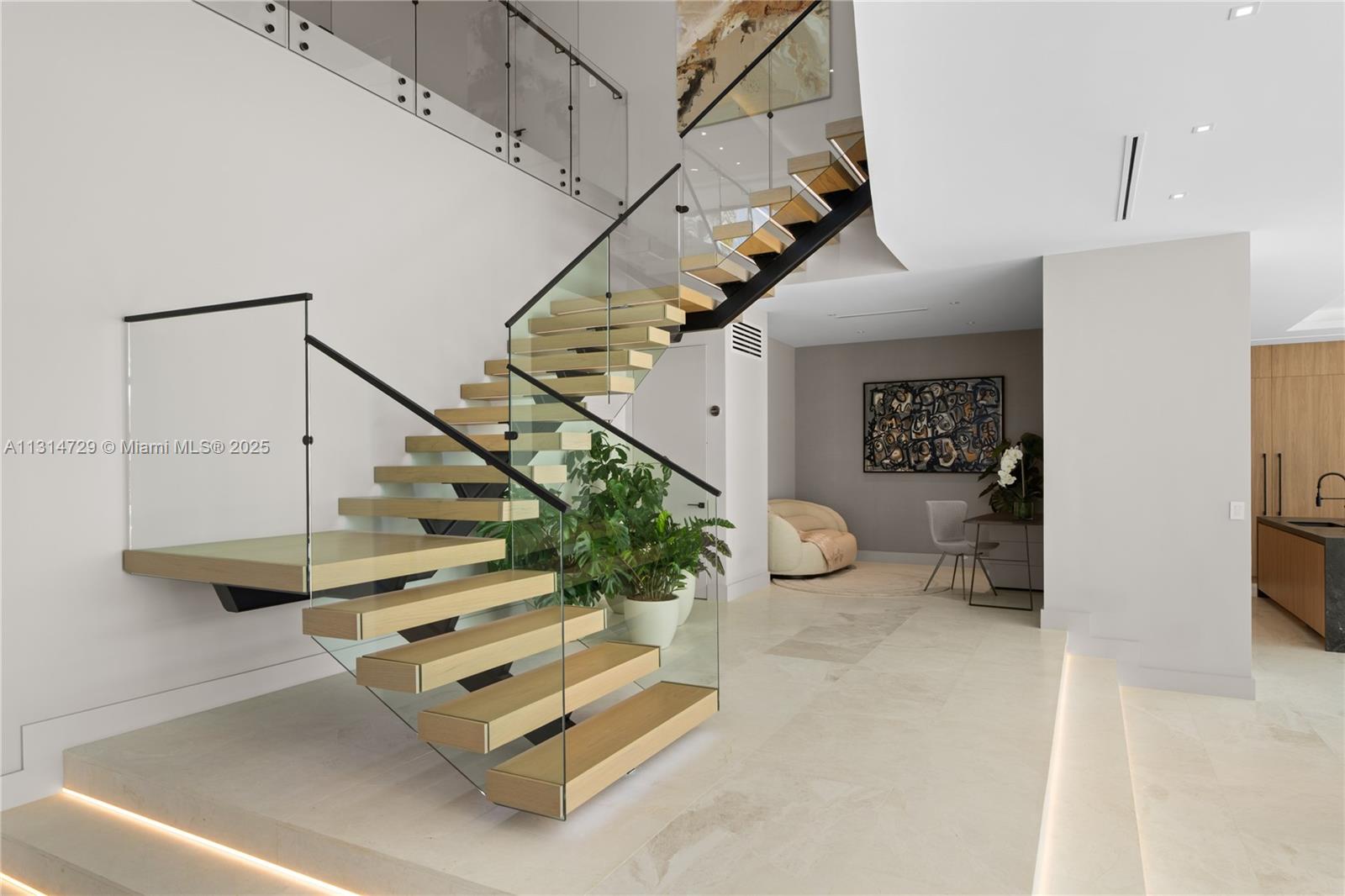 2950 NE 164th St North Miami Beach, FL 33160