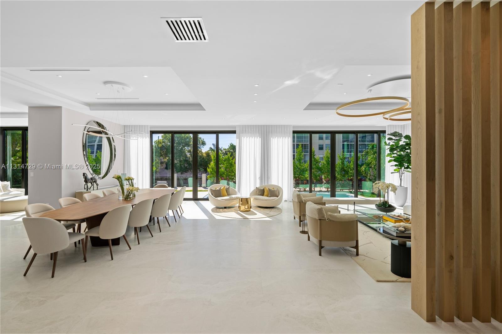 2950 NE 164th St North Miami Beach, FL 33160