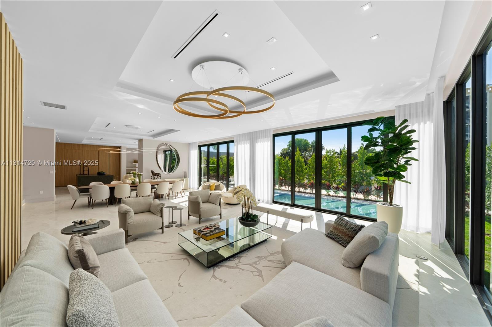 2950 NE 164th St North Miami Beach, FL 33160