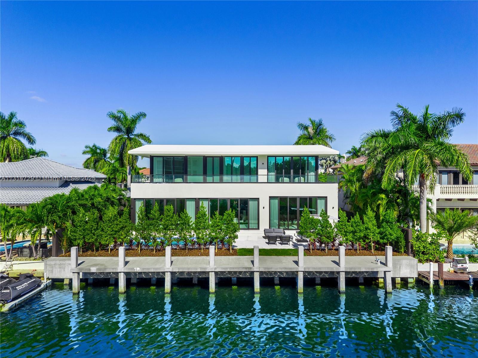 2950 NE 164th St North Miami Beach, FL 33160