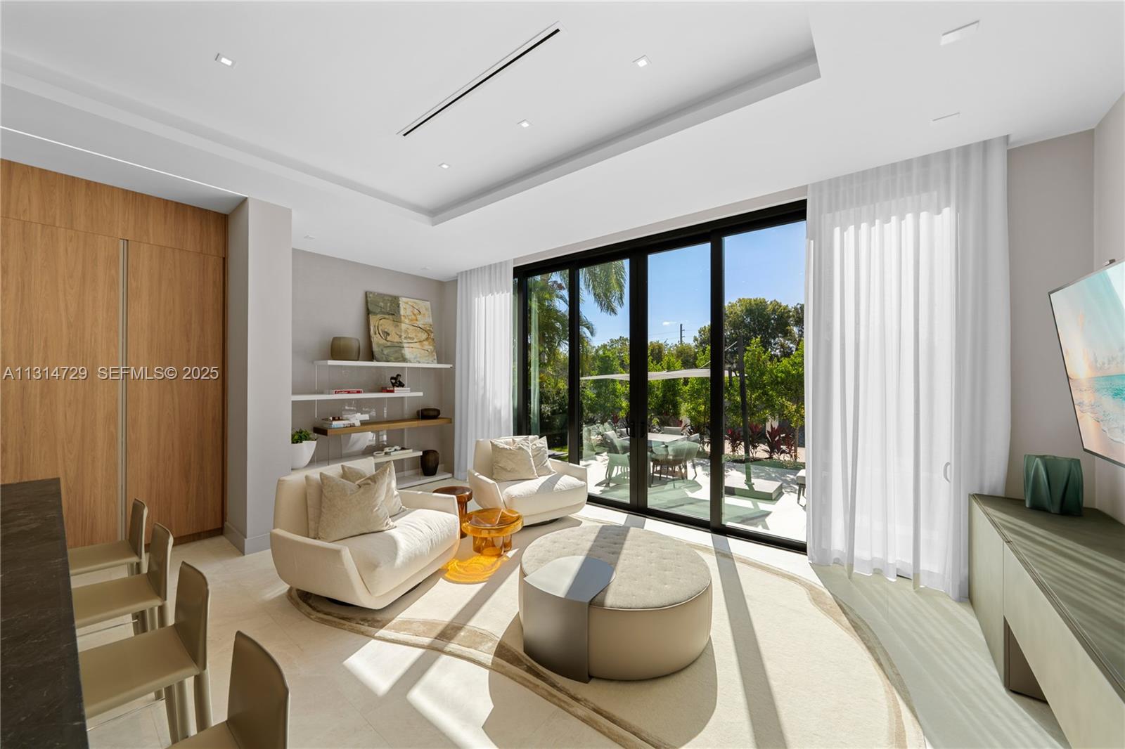 2950 NE 164th St North Miami Beach, FL 33160