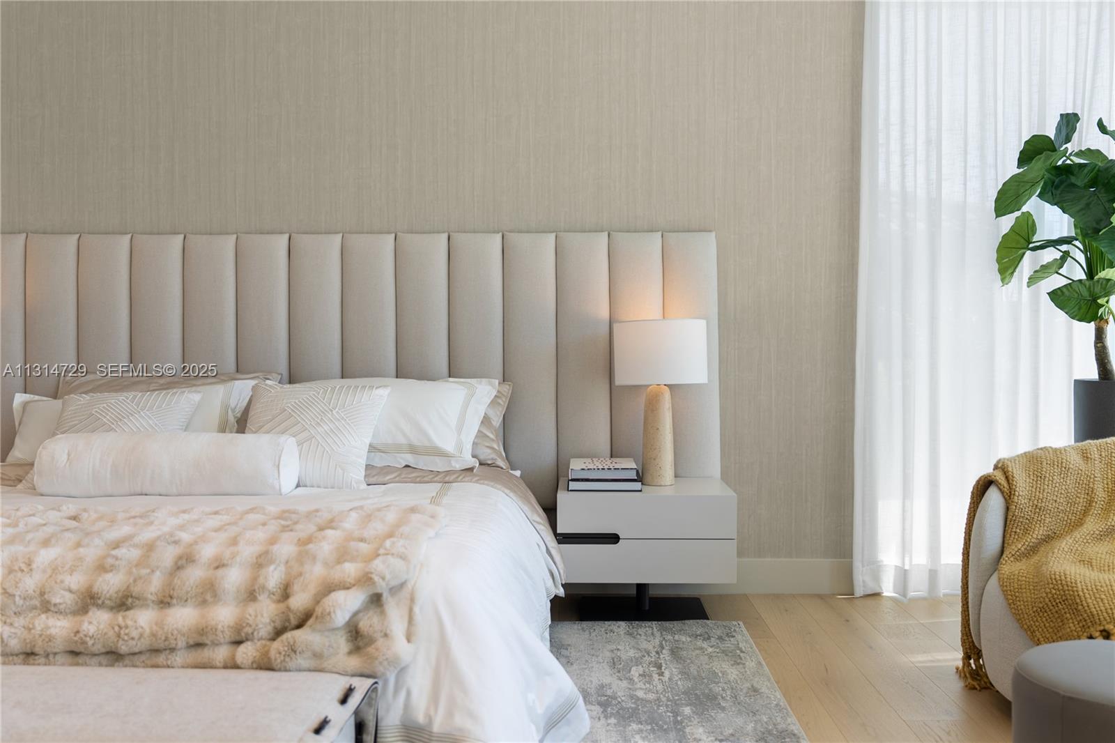 2950 NE 164th St North Miami Beach, FL 33160