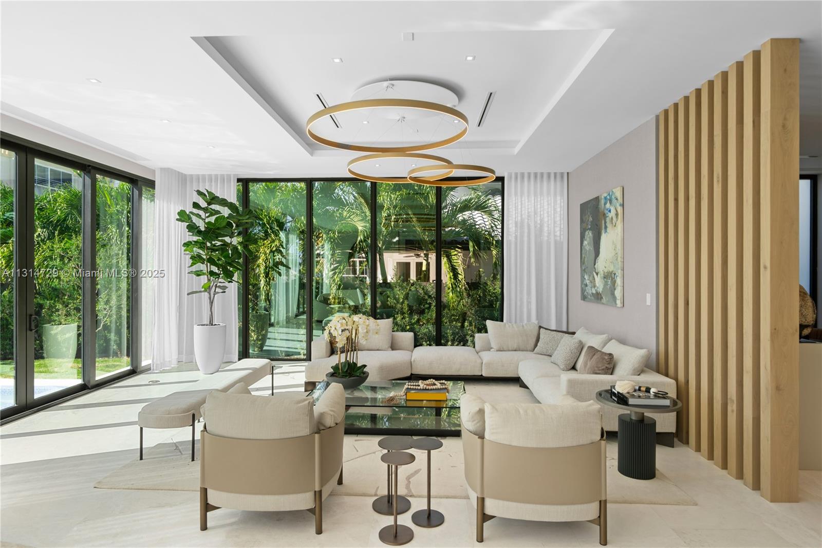 2950 NE 164th St North Miami Beach, FL 33160