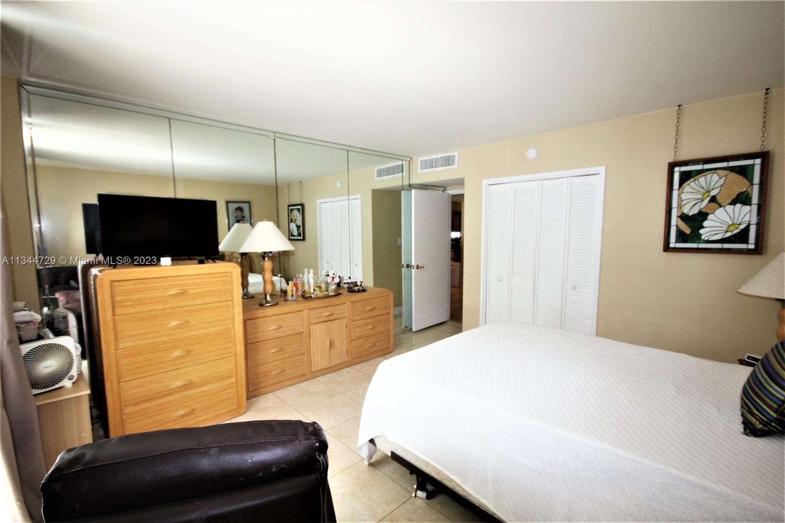 image SEACOAST 51517