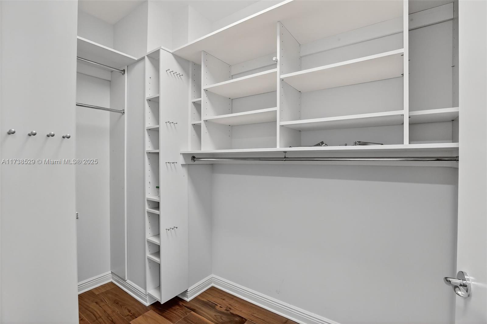 6000 Island Bl #1102 Aventura, FL 33160