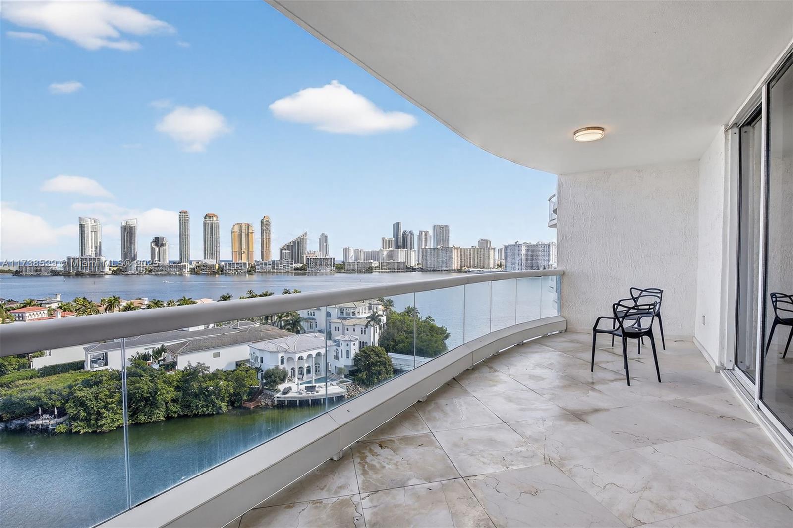 6000 Island Bl #1102 Aventura, FL 33160