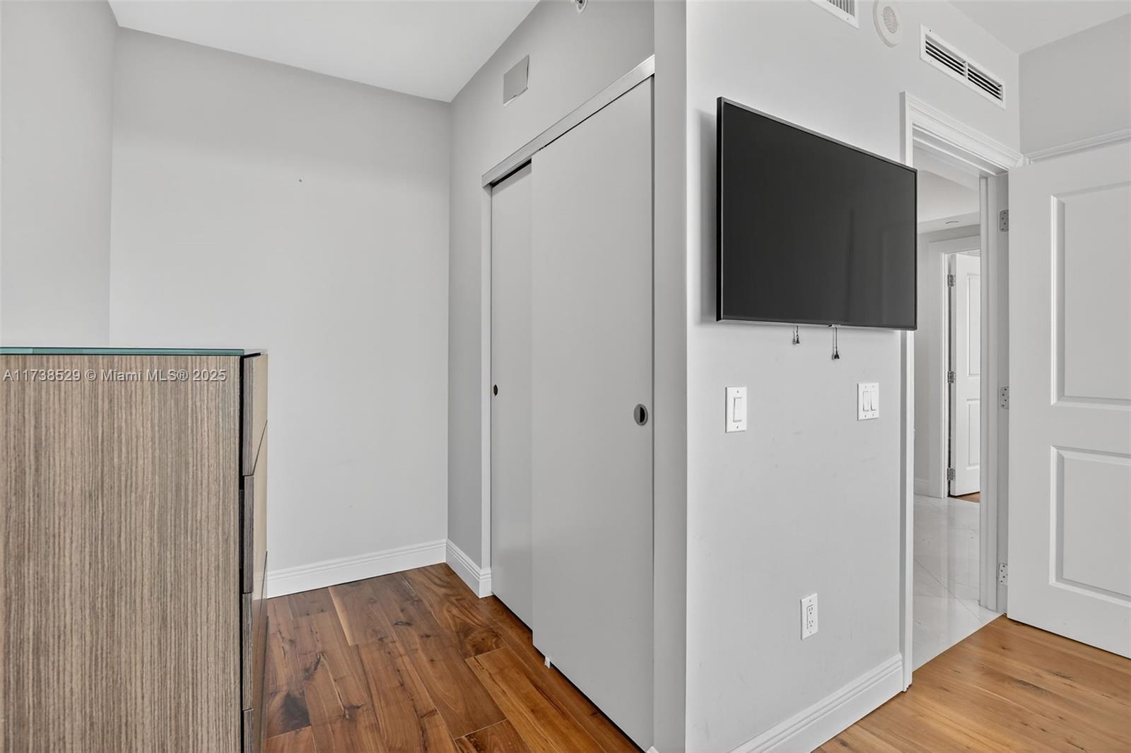 6000 Island Bl #1102 Aventura, FL 33160