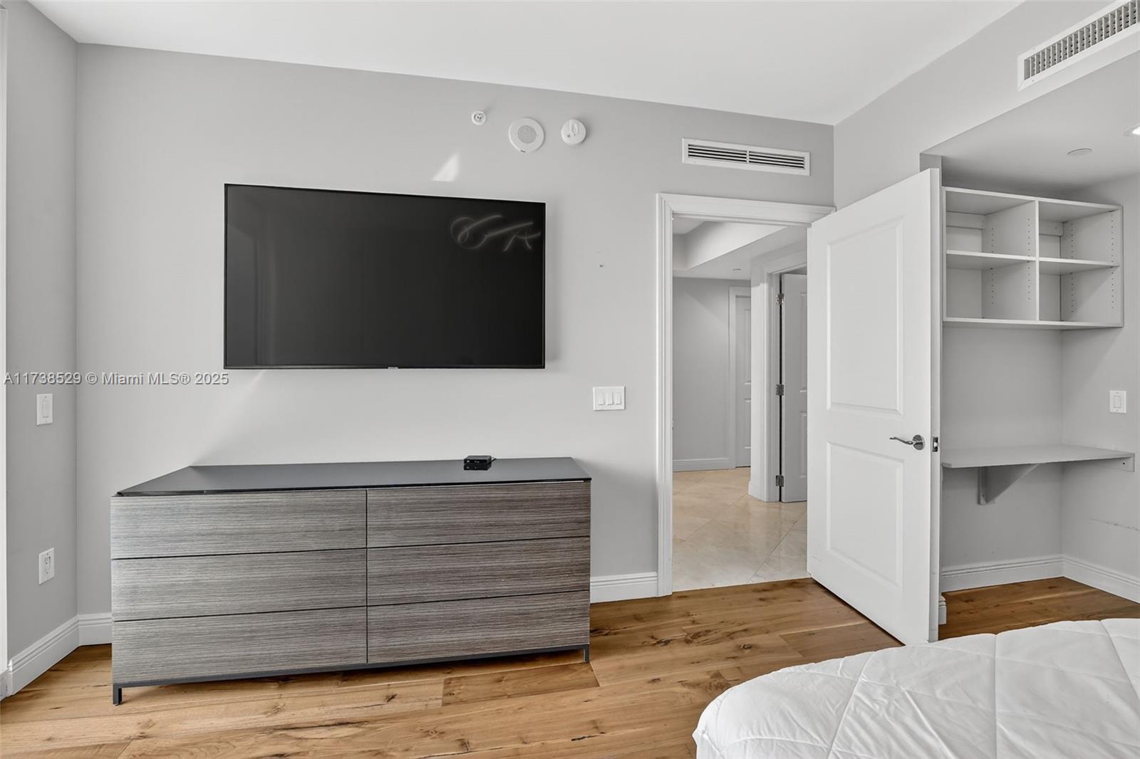 6000 Island Bl #1102 Aventura, FL 33160