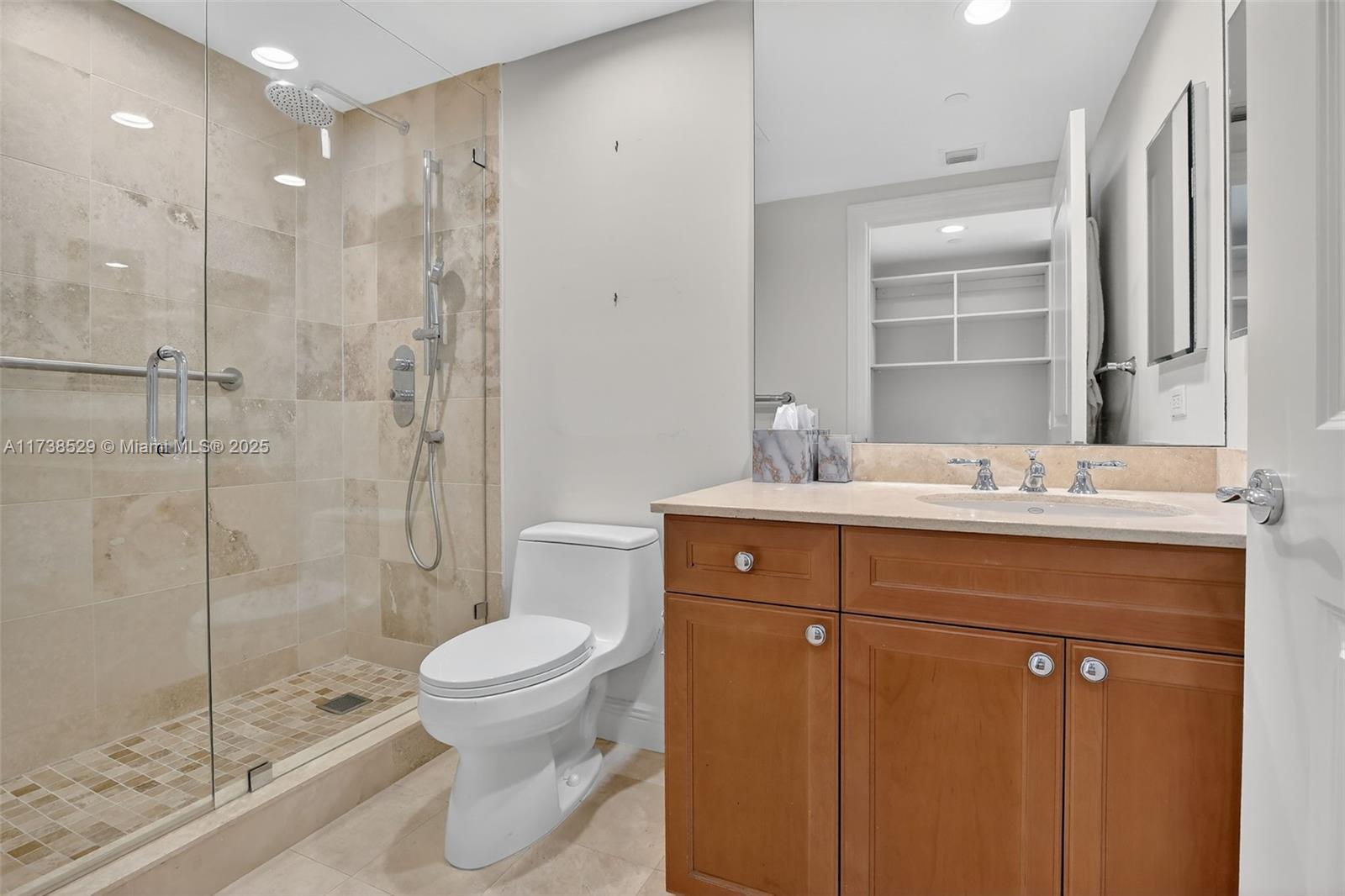 6000 Island Bl #1102 Aventura, FL 33160