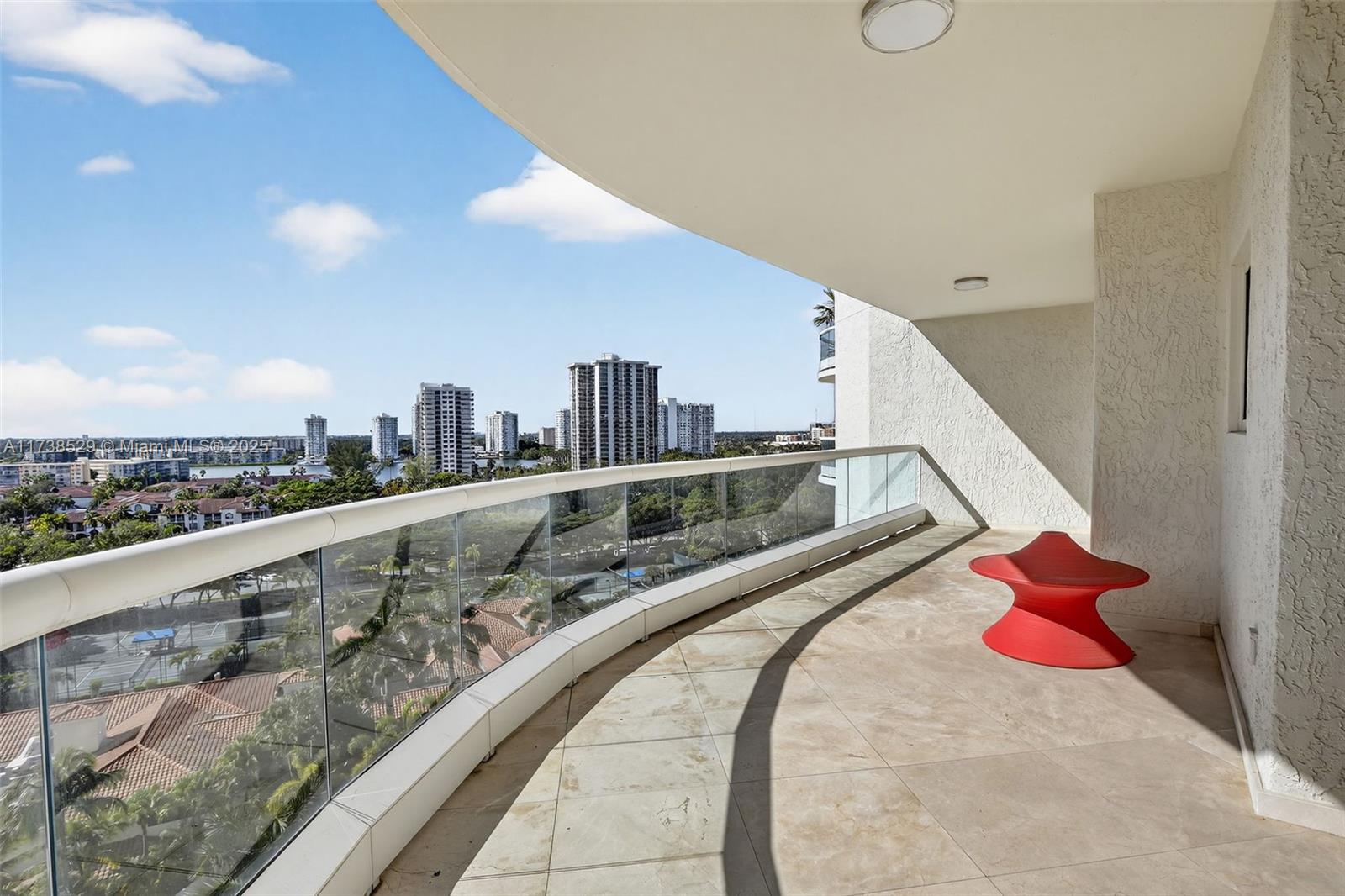 6000 Island Bl #1102 Aventura, FL 33160