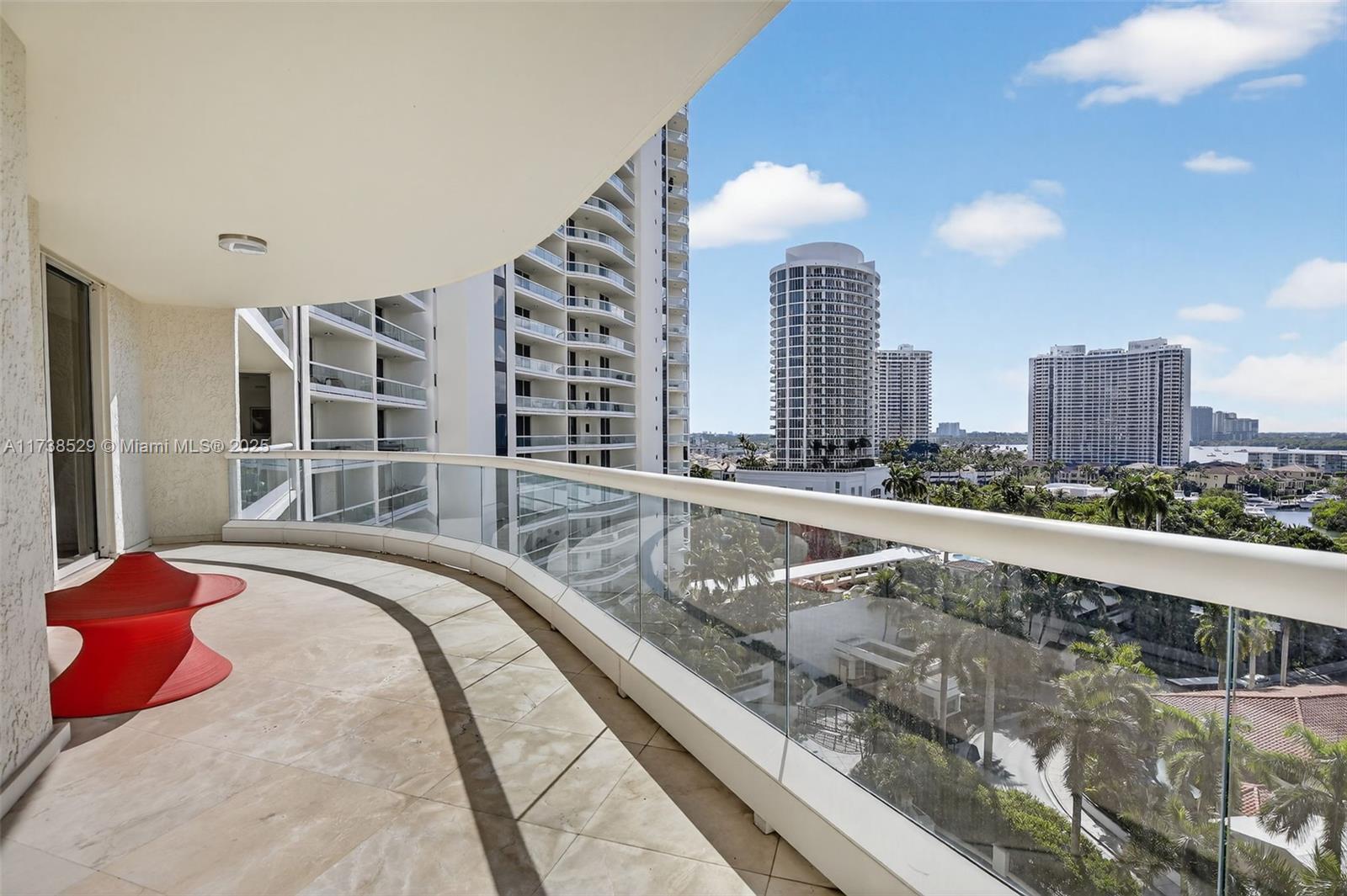 6000 Island Bl #1102 Aventura, FL 33160