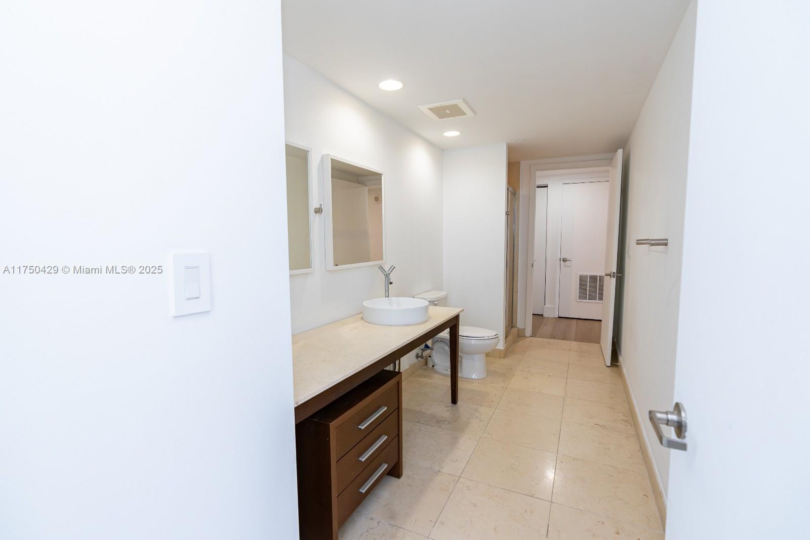 image Icon Brickell49