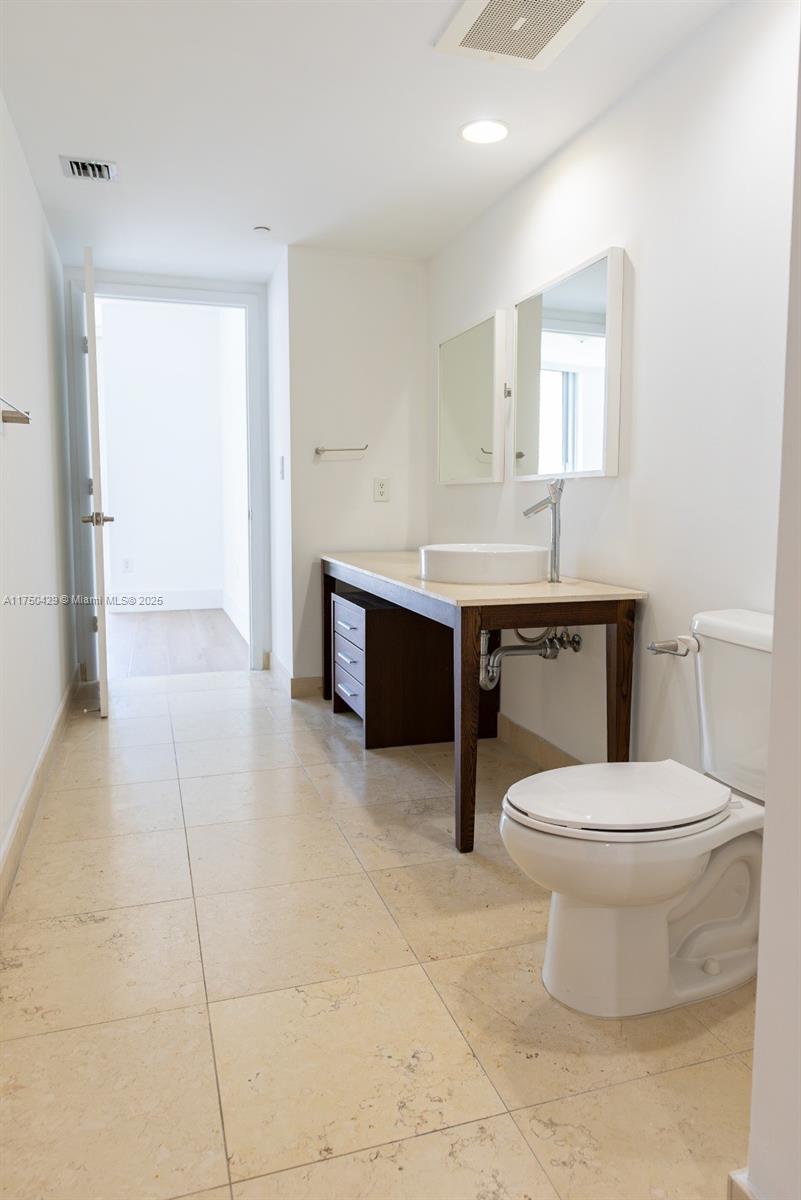 image Icon Brickell54