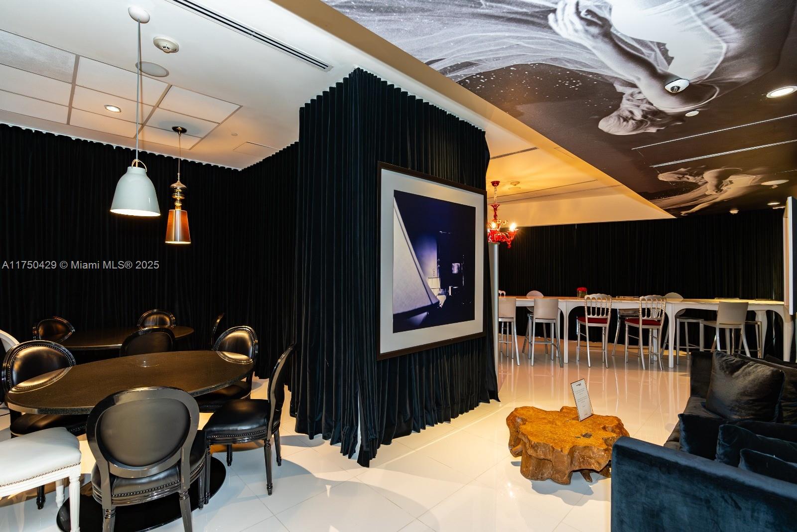 image Icon Brickell67