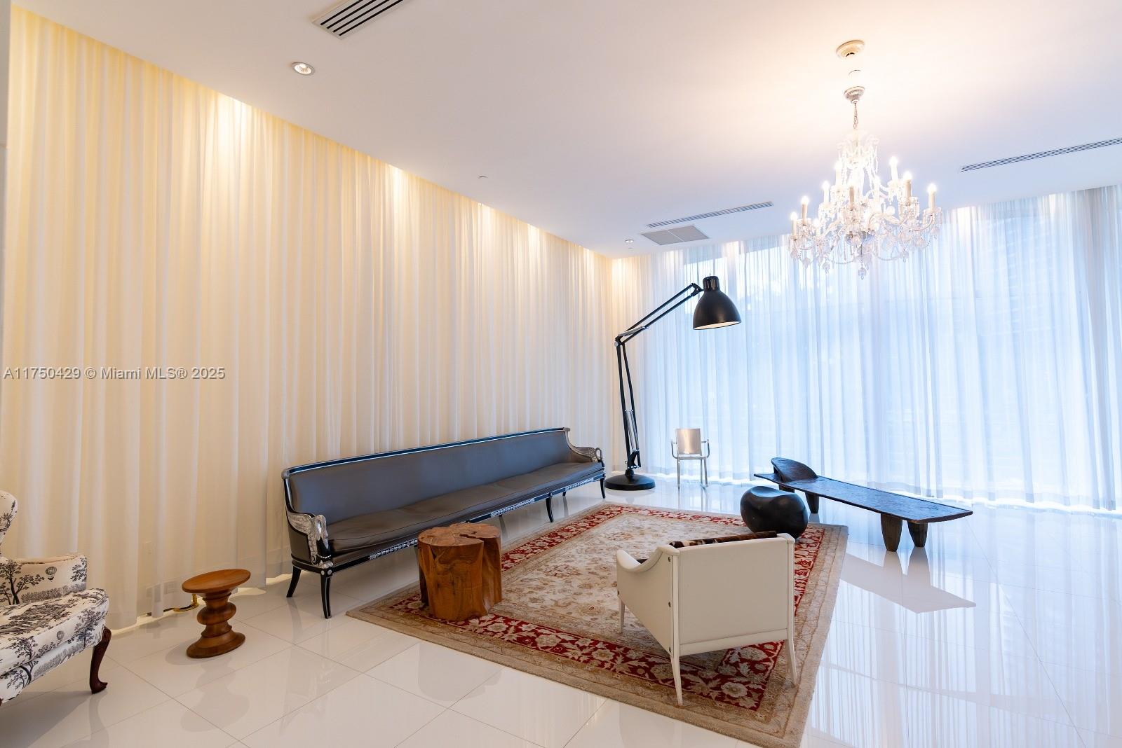 image Icon Brickell68
